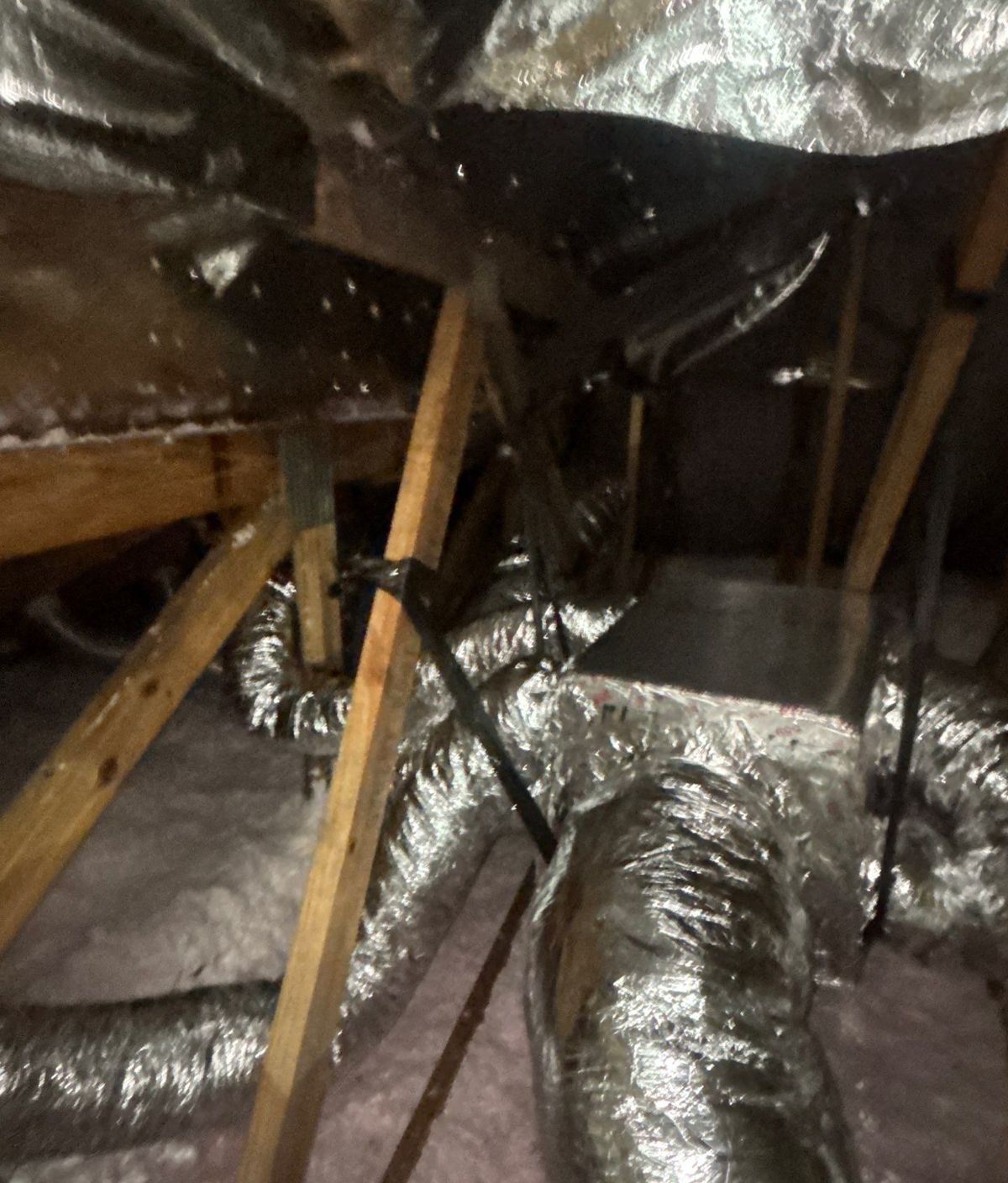New R6 insulated flex supply ducts in a Ruskin, FL attic