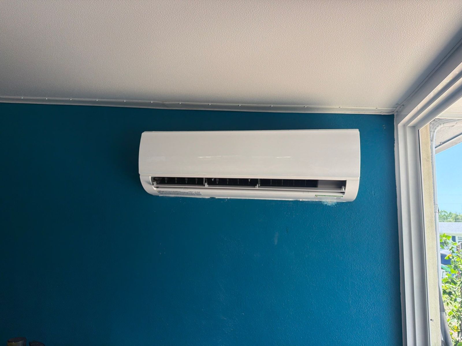 New ductless mini-split indoor head installed in a Clearwater, FL home