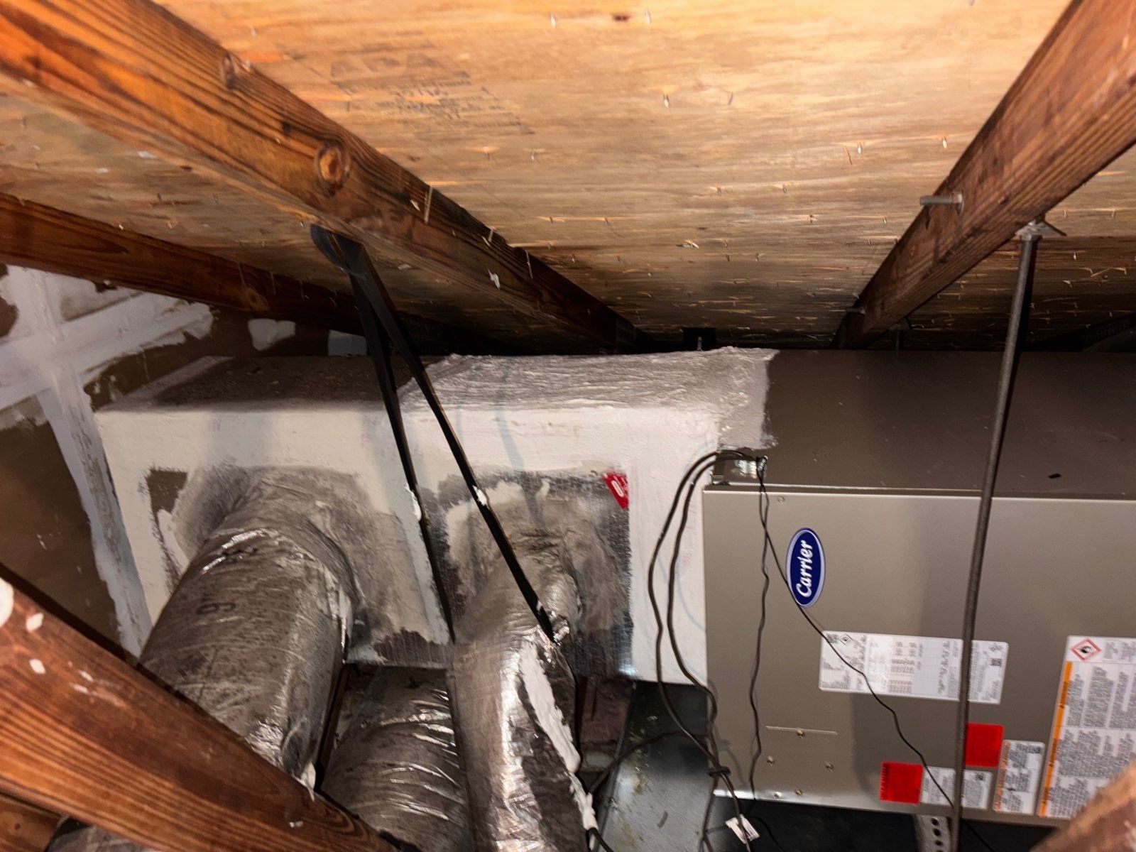 New air handler installed horizontally in a South Tampa attic